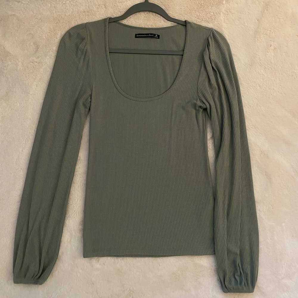 Abercrombie long sleeve
